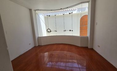 SE VENDE CASA EN EL CERCADO DE TACNA URB. VILLA MARIA DEL TRIUNFO , Tacna, Tacna, Tacna