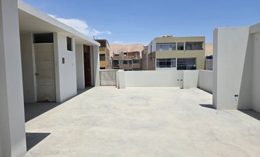SE VENDE CASA EN EL CERCADO DE TACNA URB. VILLA MARIA DEL TRIUNFO , Tacna, Tacna, Tacna