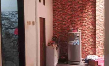 Di Jual rumah furnish cocok untuk kost, 2 lantai 10 kamar tidur  lokasi di pejanten Jakarta Selatan