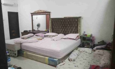 Di Jual rumah furnish cocok untuk kost, 2 lantai 10 kamar tidur  lokasi di pejanten Jakarta Selatan