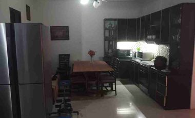 Di Jual rumah furnish cocok untuk kost, 2 lantai 10 kamar tidur  lokasi di pejanten Jakarta Selatan