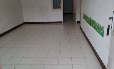 Dijual/Disewakan Rumah di Bulevar Hijau Kota Harapan Indah Bekasi