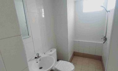 Dijual Apartement 3kamar kosongan di samping mall Bassura city