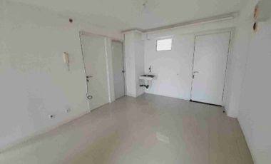 Dijual Apartement 3kamar kosongan di atas mall Bassura city