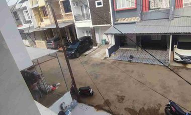 RUMAH 2 LANTAI 114 M² DI JALAN MACAN KUMBANG SIRING AGUNG ILIR BARAT PALEMBANG