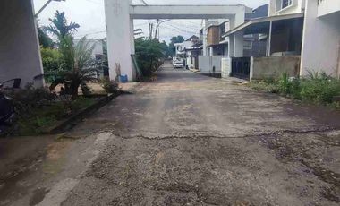 RUMAH 2 LANTAI 114 M² DI JALAN MACAN KUMBANG SIRING AGUNG ILIR BARAT PALEMBANG