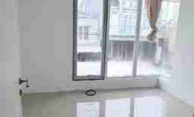 Green Court Danau Limboto 150/220 140jt