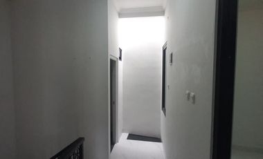 Jual Over Kredit Rmh 2LT 98JT dkt Alun alun GDC Depok di Qonita 41 Residence