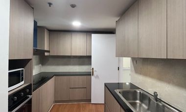 Sewa Apartemen Golfhill Terraces Pondok Indah Jakarta Selatan