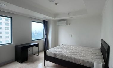 Sewa Apartemen Golfhill Terraces Pondok Indah Jakarta Selatan