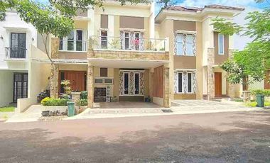 LAST UNIT!! TOWNHHOUSE MEWAH AKSES JALAN LEBAR DEPAN BASSURA MALL