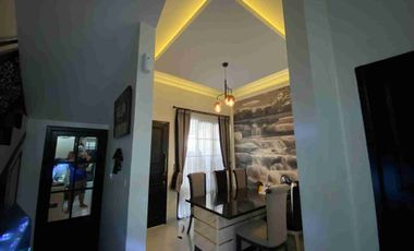 Dijual rumah  2 lantai 4 kamar tidur dekat kampus UI, dekat pintu toll kukusan beji depok Jawa Barat