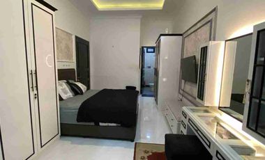Dijual rumah  2 lantai 4 kamar tidur dekat kampus UI, dekat pintu toll kukusan beji depok Jawa Barat