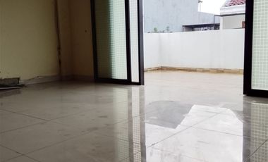 Jual cepat rumah di Taman Semanan Indah