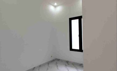 Rumah Baru Minimalis 2 Lantai Tenggilis Surabaya - 5 Menit ke UBAYA - SHM