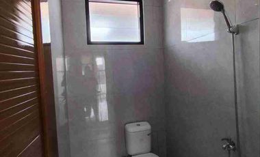 Rumah Baru Minimalis 2 Lantai Tenggilis Surabaya - 5 Menit ke UBAYA - SHM