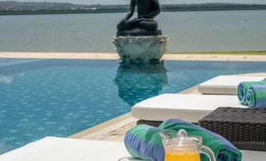 High-End Villa with Sea View, Pool & Jacuzzi – Move-In Ready