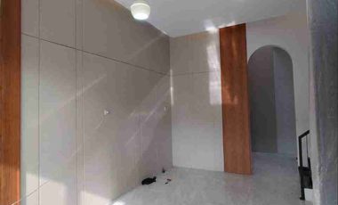Rumah Baru 2 Lantai Wisma Mukti Surabaya Timur | Dekat MERR & Galaxy Mall