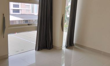 Rumah Siap Huni Suvadiva Grand Island Pakuwon City