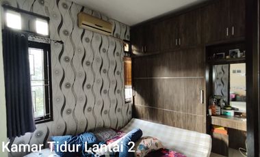 Rumah SHM 3 lantai murah nyaman di Komplek Pilarmas, Jl Leuwigajah , Cimahi