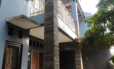 Rumah SHM 3 lantai murah nyaman di Komplek Pilarmas, Jl Leuwigajah , Cimahi