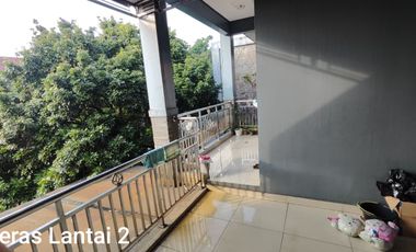 Rumah SHM 3 lantai murah nyaman di Komplek Pilarmas, Jl Leuwigajah , Cimahi