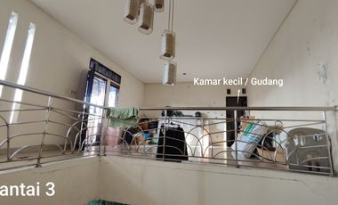 Rumah SHM 3 lantai murah nyaman di Komplek Pilarmas, Jl Leuwigajah , Cimahi