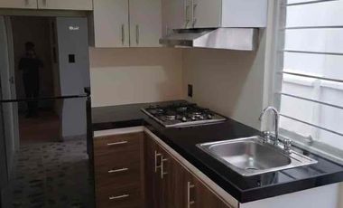 Casa sola remodelada en zona norte