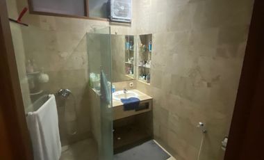 RUMAH LUAS MINIMALIS MODERN NYAMAN STRATEGIS SIAP HUNI DI PASTEUR BANDUNG