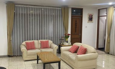 RUMAH LUAS MINIMALIS MODERN NYAMAN STRATEGIS SIAP HUNI DI PASTEUR BANDUNG