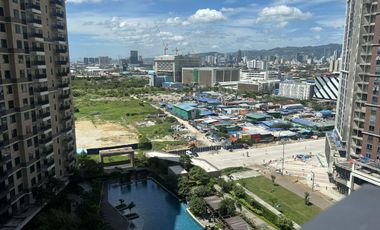 Large 1BR with Balcony with Sea view in Mandani Bay Cebu. Interior Design & MoveIn Ready.