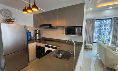 Large 1BR with Balcony with Sea view in Mandani Bay Cebu. Interior Design & MoveIn Ready.