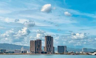 Large 1BR with Balcony with Sea view in Mandani Bay Cebu. Interior Design & MoveIn Ready.