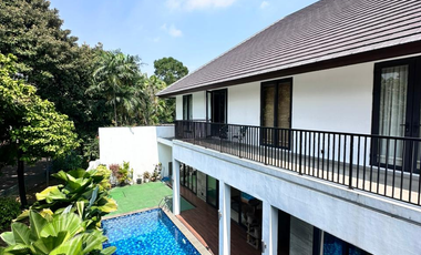 DIJUAL RUMAH CANTIK & NYAMAN DI KAWASAN FAVORIT KEMANG