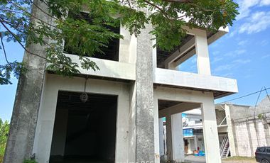 Ruko dijual di New Green Hill Residence, RW 08, Gunung Anyar, Gunung Anyar, Surabaya, Jawa Timur