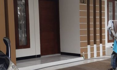 RUMAH MINIMALIS MODERN 2 LANTAI NYAMAN STRATEGIS SIAP HUNI DI TAMAN KOPO INDAH 3 TKI3 BANDUNG