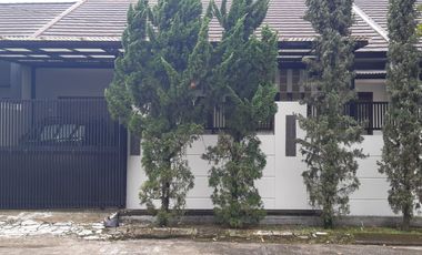 RUMAH MINIMALIS MODERN 2 LANTAI NYAMAN STRATEGIS SIAP HUNI DI TAMAN KOPO INDAH 3 TKI3 BANDUNG