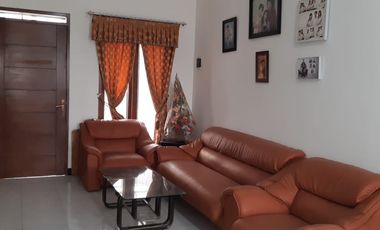 RUMAH MINIMALIS MODERN 2 LANTAI NYAMAN STRATEGIS SIAP HUNI DI TAMAN KOPO INDAH 3 TKI3 BANDUNG