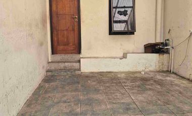 Rumah 3 lantai siap huni