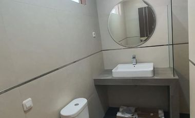 CEPATTT RUMAH BARU MINIMALIS MODERN 2 LANTAI SIAP HUNI DI TAMAN HOLIS INDAH 1 THI1 BANDUNG