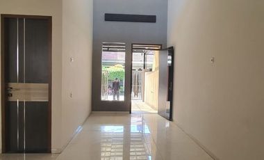 CEPATTT RUMAH BARU MINIMALIS MODERN 2 LANTAI SIAP HUNI DI TAMAN HOLIS INDAH 1 THI1 BANDUNG