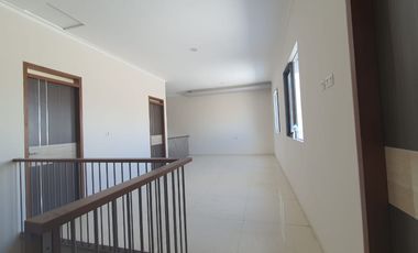 CEPATTT RUMAH BARU MINIMALIS MODERN 2 LANTAI SIAP HUNI DI TAMAN HOLIS INDAH 1 THI1 BANDUNG