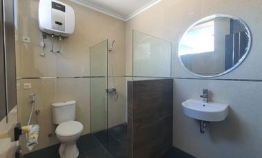 CEPATTT RUMAH BARU MINIMALIS MODERN 2 LANTAI SIAP HUNI DI TAMAN HOLIS INDAH 1 THI1 BANDUNG