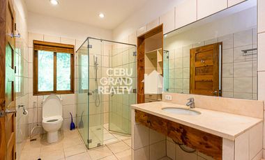 Spacious 5 Bedroom House for Rent in North Town Homes