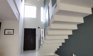 RENTA RESIDENCIA TOTALMENTE AMUEBLADA | FRACC. RESIDENCIAL CRETA