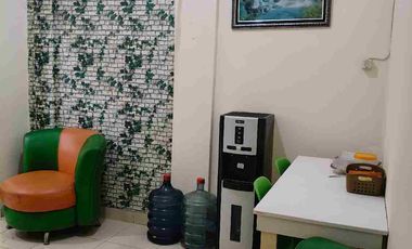 Disewakan murah Ruangan kantor untuk 4-6 orang