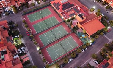 CASA EN VENTA EN FUENTES DE TEPEPAN