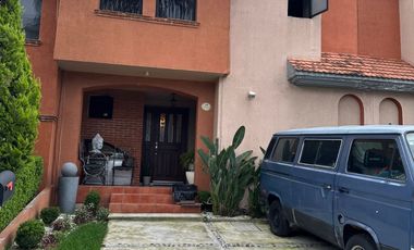 CASA EN VENTA EN FUENTES DE TEPEPAN