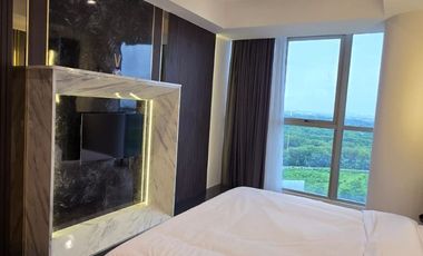 DISEWAKAN APARTEMEN 3+1 BR GOLD COAST MURAH, FURNISH MEWAH