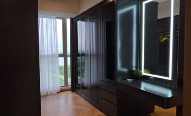 DISEWAKAN APARTEMEN 3+1 BR GOLD COAST MURAH, FURNISH MEWAH